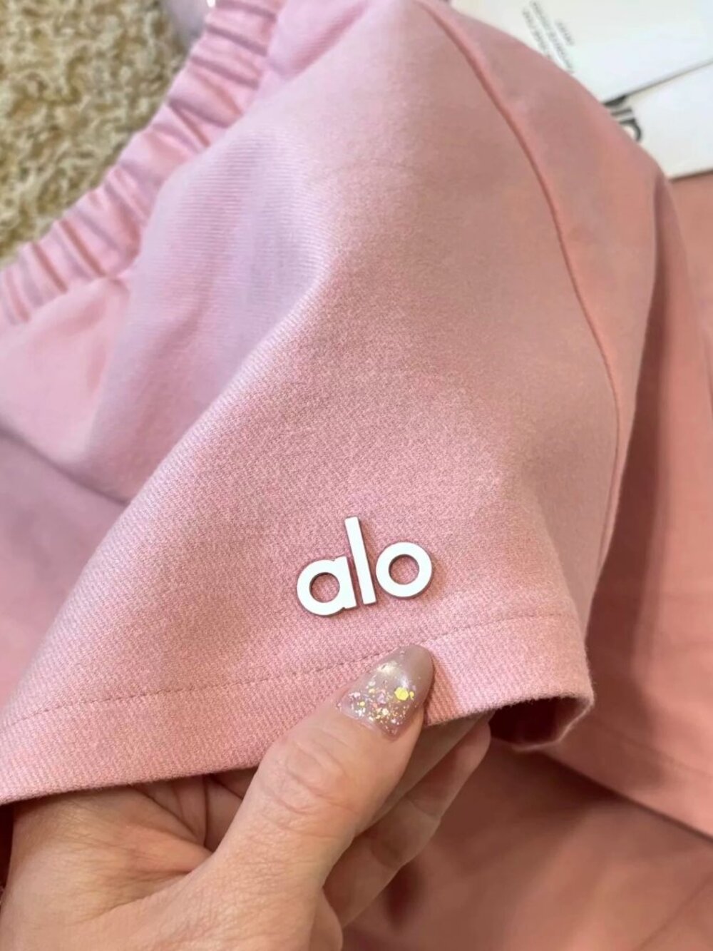 NWT Alo Yoga Set Cropped Fan Favorite Full Zip Jacket And Skirt Set Vintage Pink - Picture 4 of 5